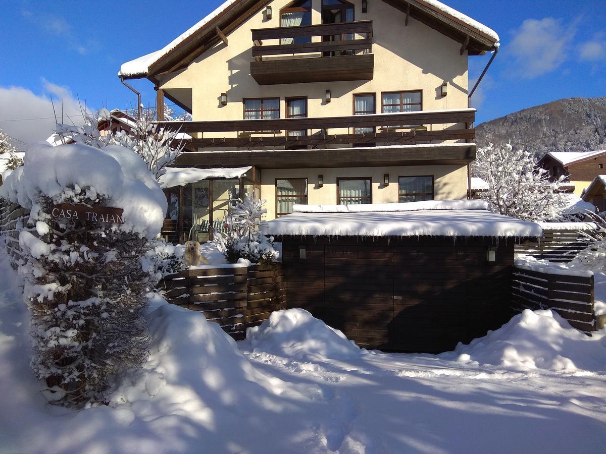 Hotel Casa Traian à Sinaia Extérieur photo